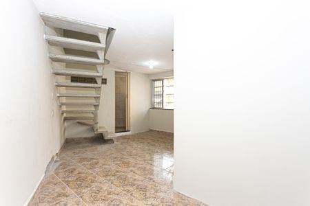 Casa à venda com 300m², 3 quartos e 3 vagasCasa 2 - Sala e Cozinha