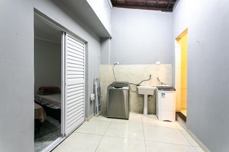 Casa à venda com 300m², 3 quartos e 3 vagasCasa 1 - Área de Serviço