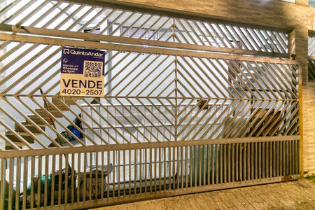 Casa à venda com 300m², 3 quartos e 3 vagasplaca WYNY-373