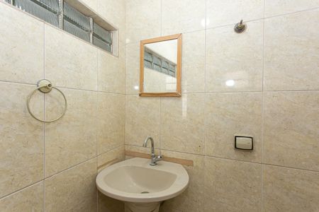 Casa à venda com 300m², 3 quartos e 3 vagasCasa 2 - Banheiro