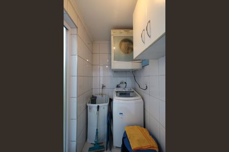 Apartamento à venda com 83m², 2 quartos e 1 vaga Apartamento à venda com 83m², 2 quartos e 1 vagaÁrea de Serviço