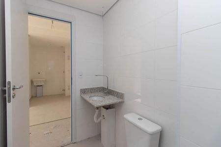 Banheiro de apartamento à venda com 2 quartos, 35m² em Vila Mazzei, São Paulo