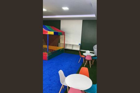 Apartamento à venda com 45m², 2 quartos e 1 vaga Apartamento à venda com 45m², 2 quartos e 1 vagaÁrea externa