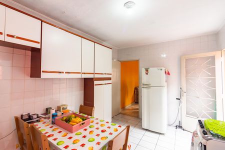 Casa à venda com 250m², 2 quartos e 1 vaga Casa à venda com 250m², 2 quartos e 1 vagaCozinha