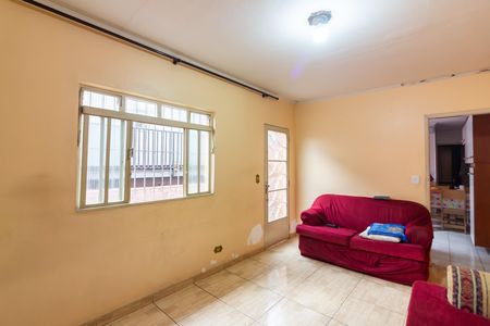 Casa à venda com 250m², 2 quartos e 1 vaga Casa à venda com 250m², 2 quartos e 1 vagaSala