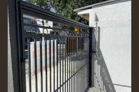 Casa de condomínio à venda com 94m², 2 quartos e 2 vagasÁrea externa