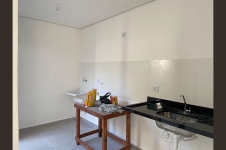 Casa de condomínio à venda com 94m², 2 quartos e 2 vagasSala - Cozinha