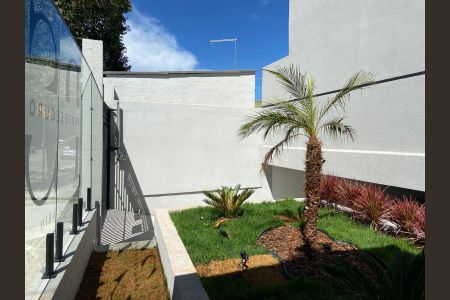 Casa de condomínio à venda com 94m², 2 quartos e 2 vagasÁrea externa