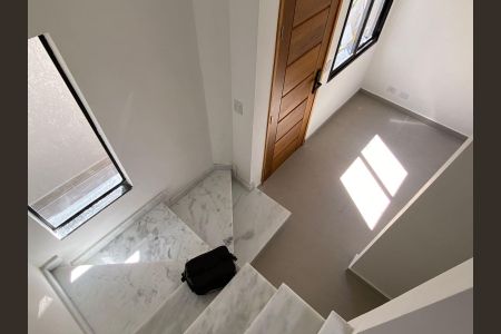 Casa de condomínio à venda com 94m², 2 quartos e 2 vagasSala 
