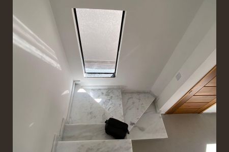Casa de condomínio à venda com 94m², 2 quartos e 2 vagasSala 