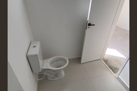 Casa de condomínio à venda com 94m², 2 quartos e 2 vagasLavabo