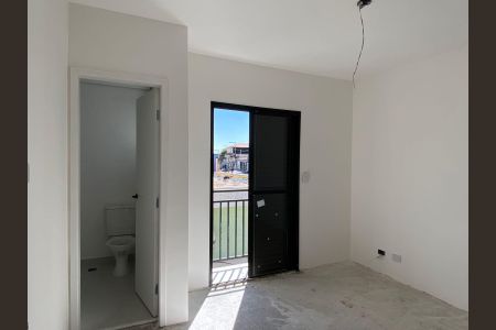 Casa de condomínio à venda com 94m², 2 quartos e 2 vagasSuíte 1