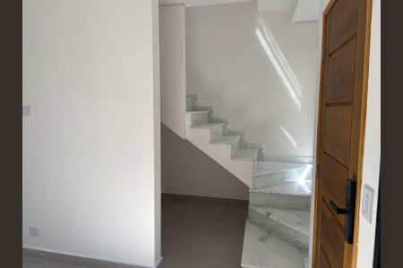 Casa de condomínio à venda com 94m², 2 quartos e 2 vagasSala - Cozinha