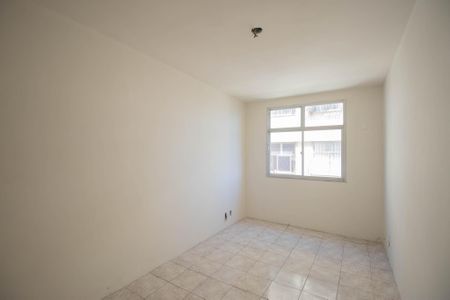 Sala de apartamento para alugar com 2 quartos, 65m² em Brasilândia, São Gonçalo