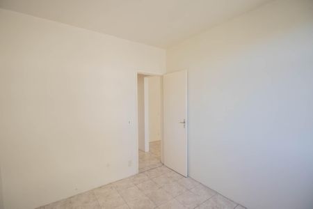 Quarto 1 de apartamento para alugar com 2 quartos, 65m² em Brasilândia, São Gonçalo