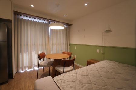 Studio de kitnet/studio para alugar com 1 quarto, 55m² em Jardim Independência (são Paulo), São Paulo