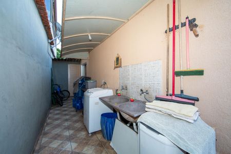 Casa à venda com 158m², 2 quartos e 2 vagasAREA DE SERVICO