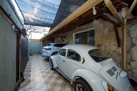 Casa à venda com 158m², 2 quartos e 2 vagasGARAGEM
