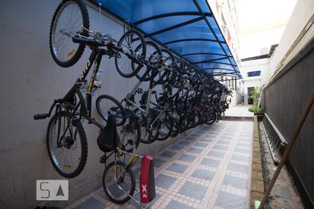Apartamento à venda com 45m², 1 quarto e sem vaga Apartamento à venda com 45m², 1 quarto e sem vagaÁrea comum