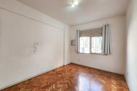 Quarto de apartamento à venda com 1 quarto, 30m² em Catete, Rio de Janeiro