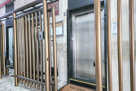 Apartamento à venda com 30m², 1 quarto e sem vagaElevadores