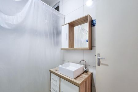 Banheiro de apartamento à venda com 1 quarto, 30m² em Catete, Rio de Janeiro