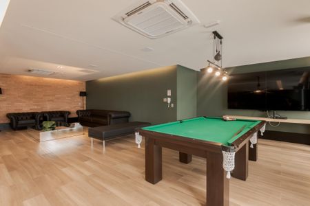 Apartamento para alugar com 56m², 2 quartos e 1 vaga Apartamento para alugar com 56m², 2 quartos e 1 vagaÁrea comum - Sala de Jogos