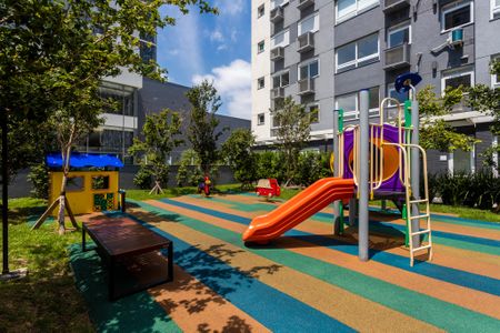 Apartamento para alugar com 56m², 2 quartos e 1 vaga Apartamento para alugar com 56m², 2 quartos e 1 vagaÁrea comum - Playground