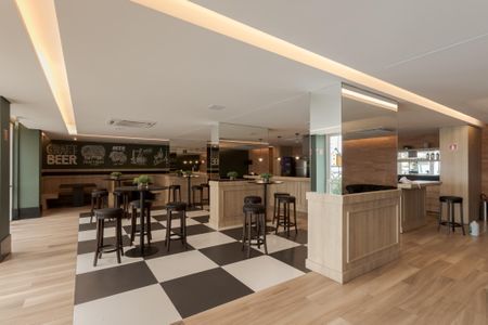 Apartamento para alugar com 56m², 2 quartos e 1 vaga Apartamento para alugar com 56m², 2 quartos e 1 vagaÁrea comum - Salão de festas