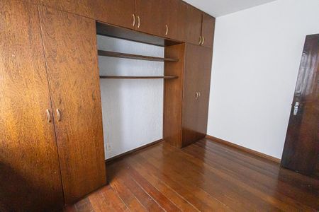 Casa de condomínio à venda com 130m², 3 quartos e 1 vagaquarto 1