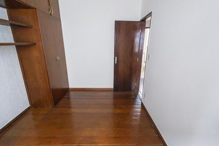 Casa de condomínio à venda com 130m², 3 quartos e 1 vagaquarto 1