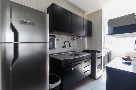 Apartamento à venda com 52m², 2 quartos e 1 vaga Apartamento à venda com 52m², 2 quartos e 1 vagaCozinha