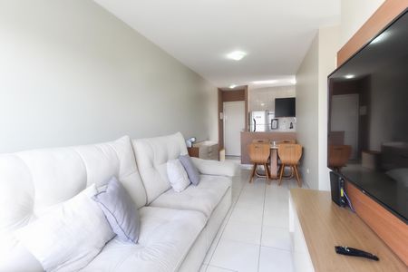 Sala de apartamento à venda com 2 quartos, 52m² em Itaquera, São Paulo