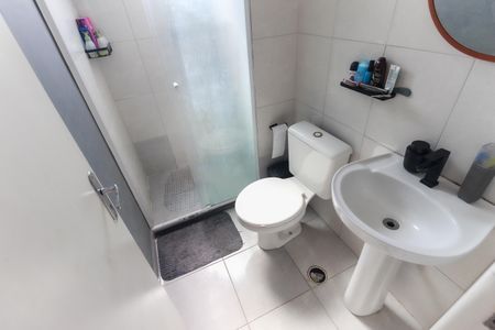 Apartamento à venda com 52m², 2 quartos e 1 vaga Apartamento à venda com 52m², 2 quartos e 1 vagaBanheiro
