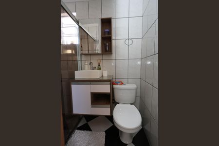 Casa à venda com 41m², 3 quartos e 1 vagaBanheiro