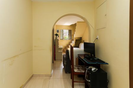 Casa à venda com 41m², 3 quartos e 1 vagaSala 