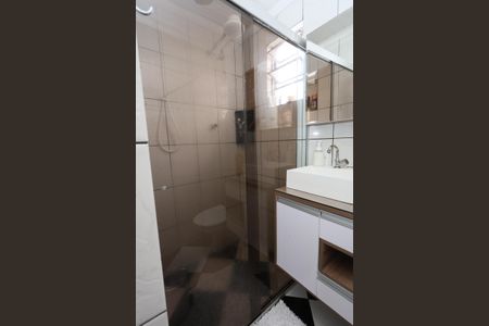 Casa à venda com 41m², 3 quartos e 1 vagaBanheiro