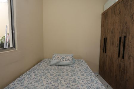 Casa à venda com 41m², 3 quartos e 1 vagaquarto 2