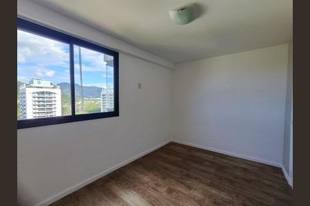 Apartamento à venda com 75m², 2 quartos e 1 vagaSuíte