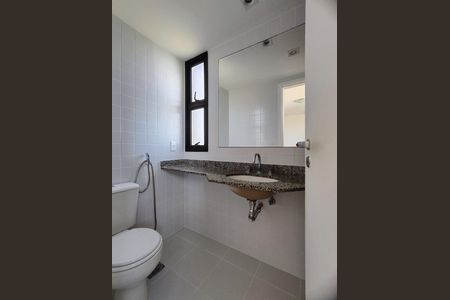 Apartamento à venda com 75m², 2 quartos e 1 vagaBanheiro da Suíte