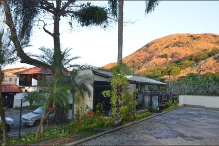 Apartamento à venda com 75m², 2 quartos e 1 vagaÁrea comum