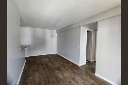 Apartamento à venda com 75m², 2 quartos e 1 vagaSala