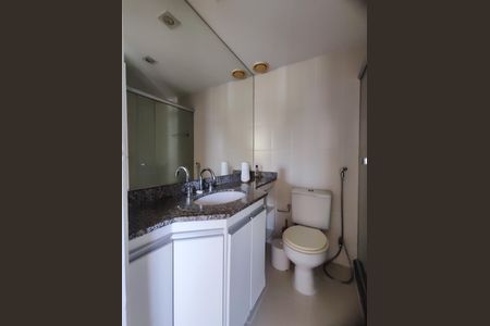 Apartamento à venda com 75m², 2 quartos e 1 vagaBanheiro social