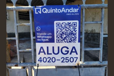 Casa para alugar com 80m², 2 quartos e sem vagaFachada