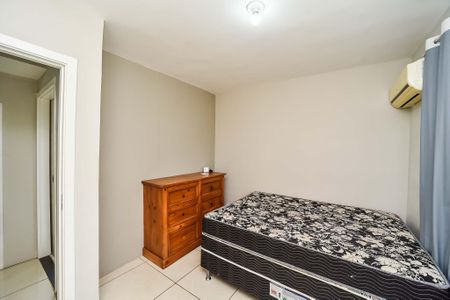 Quarto de apartamento para alugar com 1 quarto, 42m² em Mário Quintana, Porto Alegre