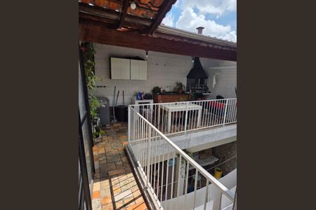 Casa à venda com 145m², 3 quartos e 2 vagasÁrea externa
