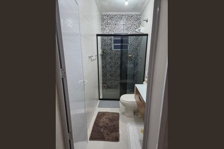 Casa à venda com 145m², 3 quartos e 2 vagasBanheiro