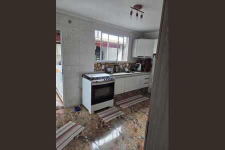 Casa à venda com 145m², 3 quartos e 2 vagasCozinha