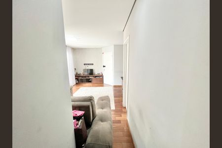 Apartamento à venda com 94m², 2 quartos e 3 vagasCorredor