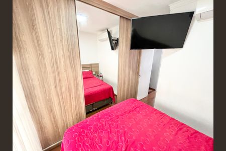 Apartamento à venda com 94m², 2 quartos e 3 vagasQuarto Suíte 2